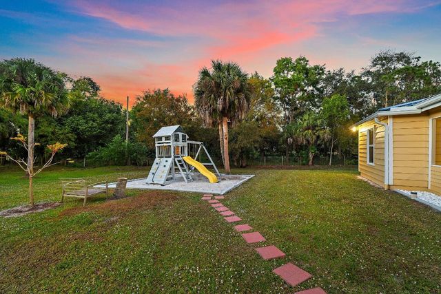 17375 Thunder Road, Jupiter, FL 33478