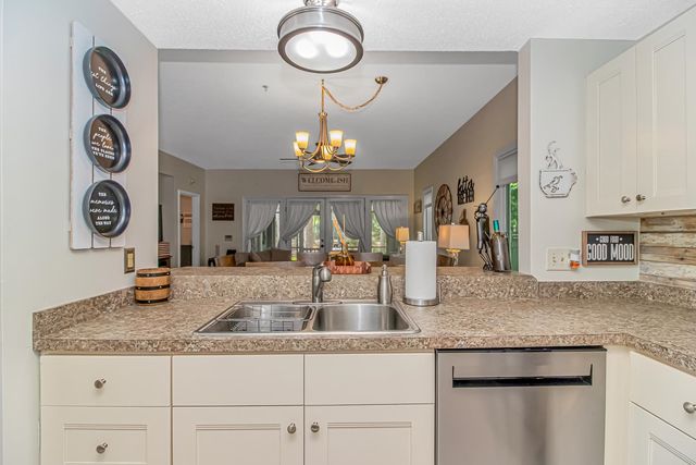 1221 Tidewater Dr Apt 311, North Myrtle Beach, SC 29582