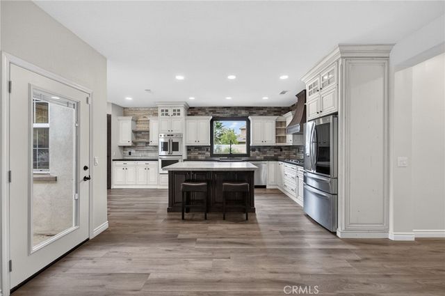 46267 Sawtooth Lane, Temecula, CA 92592