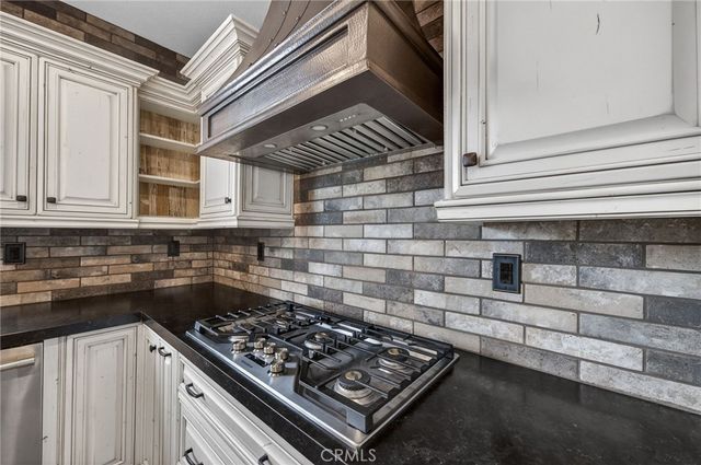 46267 Sawtooth Lane, Temecula, CA 92592