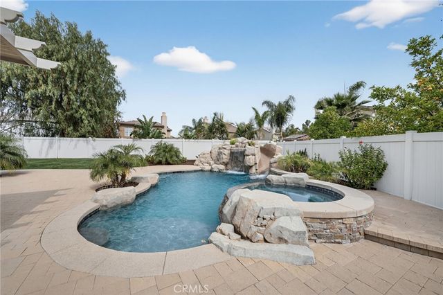 46267 Sawtooth Lane, Temecula, CA 92592