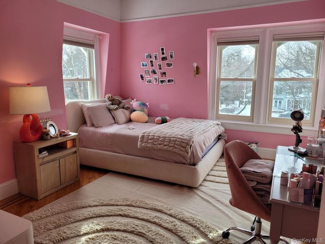 41 Hilton Avenue, Garden City, NY 11530