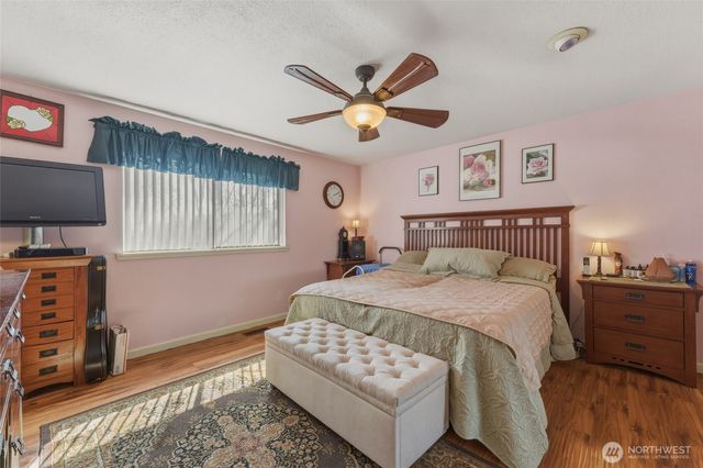 1140 SE Colonial Drive, College Place, WA 99362