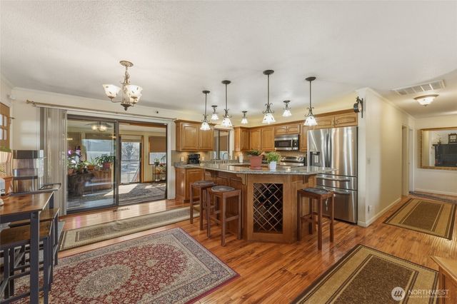 1140 SE Colonial Drive, College Place, WA 99362