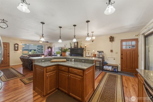 1140 SE Colonial Drive, College Place, WA 99362