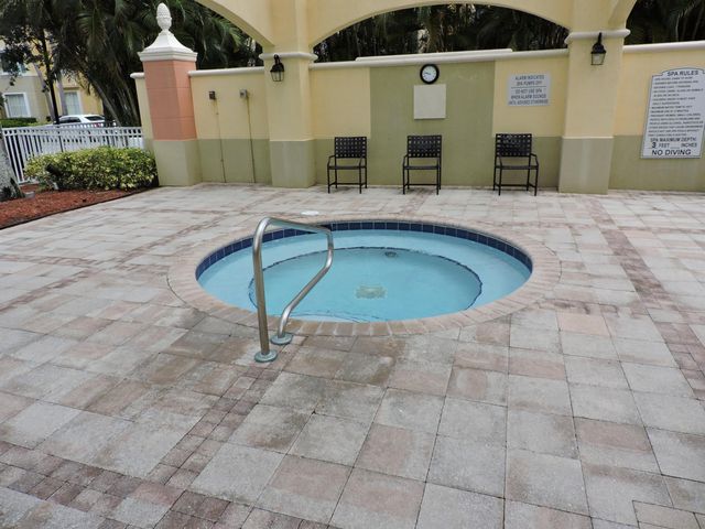 11032 Legacy Drive, Palm Beach Gardens, FL 33410