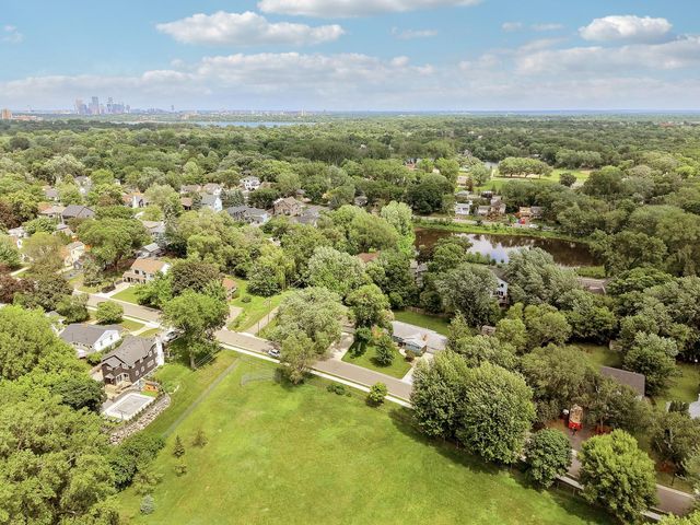 4105 Monterey Avenue, Edina, MN 55416