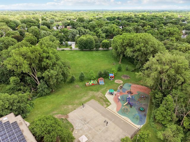 4105 Monterey Avenue, Edina, MN 55416