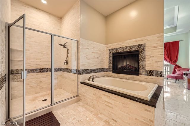 2455 West Serene Avenue 923, Las Vegas, NV 89123