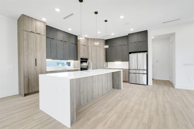 3056 KENSINGTON AVENUE, Davenport, FL 33837