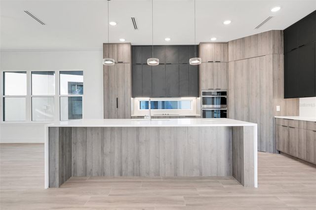 3056 KENSINGTON AVENUE, Davenport, FL 33837