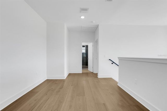 3056 KENSINGTON AVENUE, Davenport, FL 33837