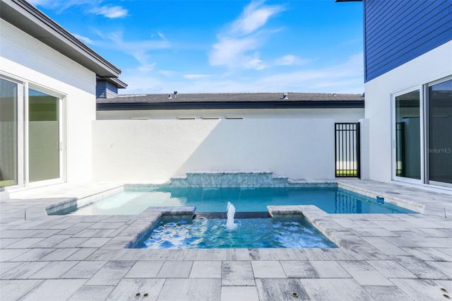 3056 KENSINGTON AVENUE, Davenport, FL 33837