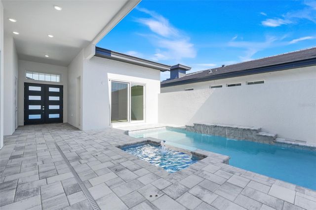 3056 KENSINGTON AVENUE, Davenport, FL 33837