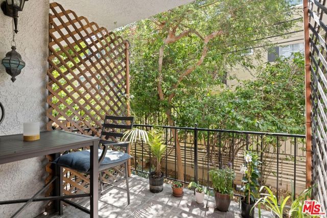 1375 Kelton Avenue 108, Los Angeles, CA 90024