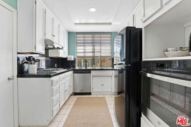 1375 Kelton Avenue 108, Los Angeles, CA 90024