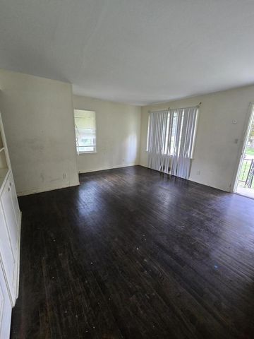 6030 N 36th STREET, Milwaukee, WI 53209