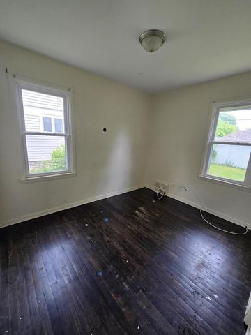 6030 N 36th STREET, Milwaukee, WI 53209
