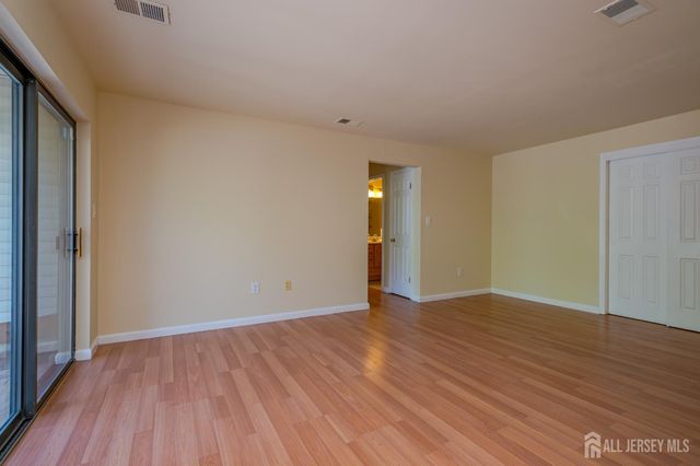 1005 Hidden Village Drive, Perth Amboy, NJ 08861