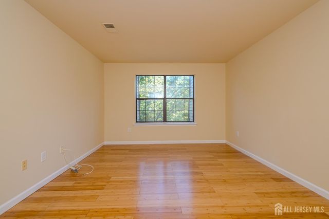 1005 Hidden Village Drive, Perth Amboy, NJ 08861