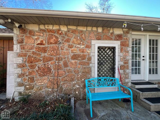 1300 N 6th Street, Blytheville, AR 72315
