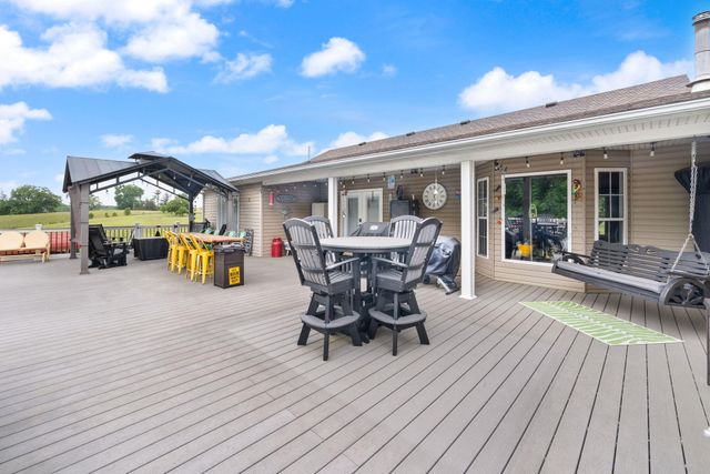 5764 E Kentucky 619, Russell Springs, KY 42642