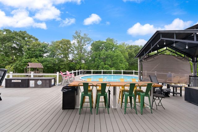 5764 E Kentucky 619, Russell Springs, KY 42642