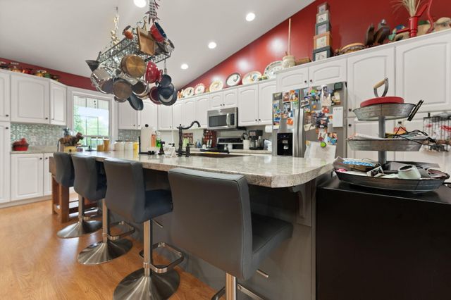 5764 E Kentucky 619, Russell Springs, KY 42642