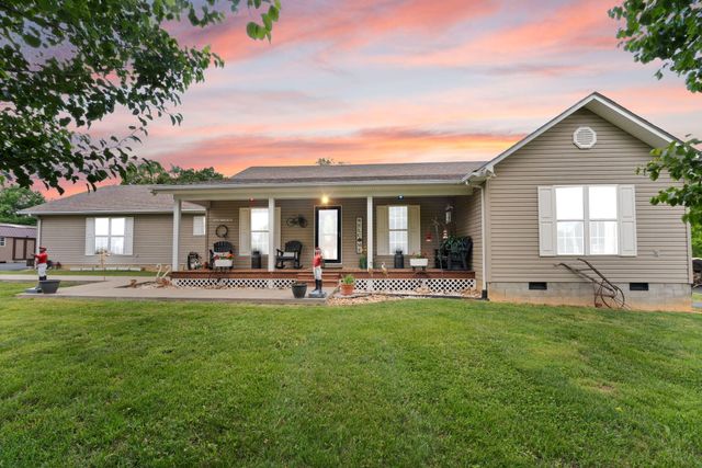 5764 E Kentucky 619, Russell Springs, KY 42642