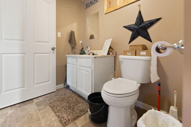 5764 E Kentucky 619, Russell Springs, KY 42642