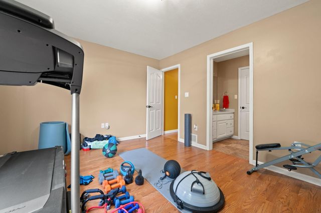 5764 E Kentucky 619, Russell Springs, KY 42642