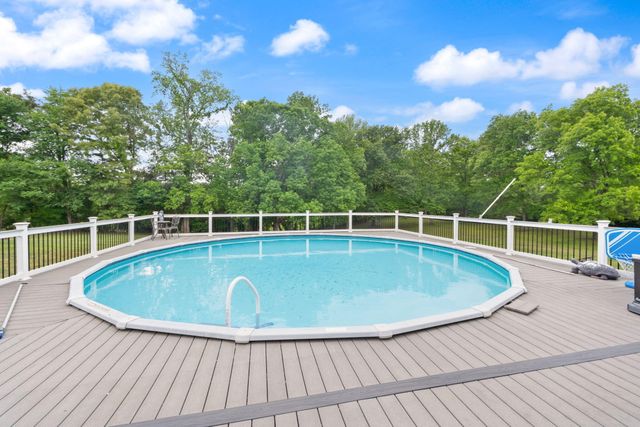 5764 E Kentucky 619, Russell Springs, KY 42642