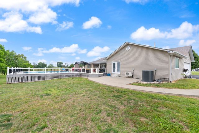 5764 E Kentucky 619, Russell Springs, KY 42642