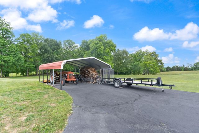 5764 E Kentucky 619, Russell Springs, KY 42642
