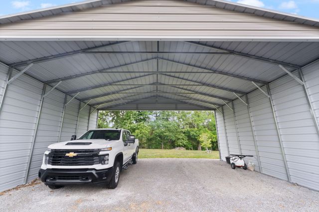 5764 E Kentucky 619, Russell Springs, KY 42642