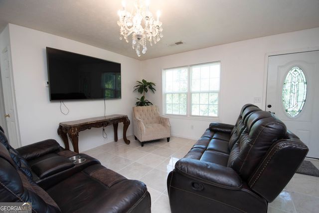 130 Gales Way, Newnan, GA 30263