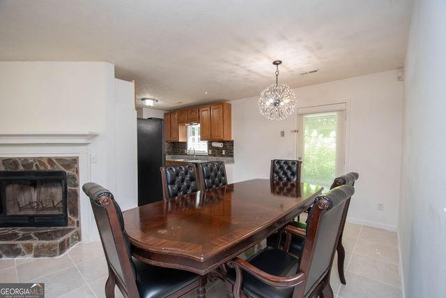 130 Gales Way, Newnan, GA 30263