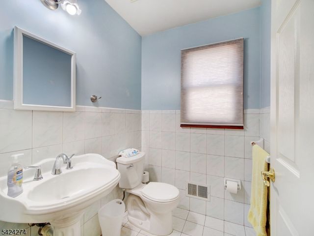 36 N 21St St, Kenilworth Boro, NJ 07033