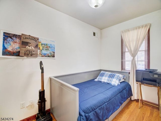 36 N 21St St, Kenilworth Boro, NJ 07033