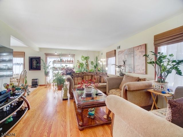 36 N 21St St, Kenilworth Boro, NJ 07033