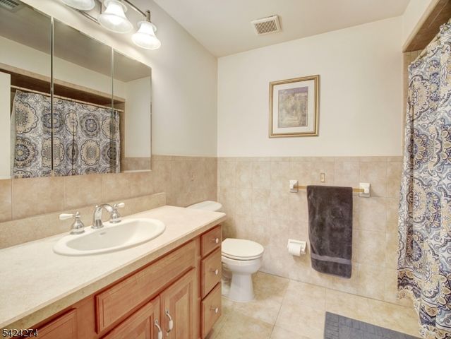 36 N 21St St, Kenilworth Boro, NJ 07033