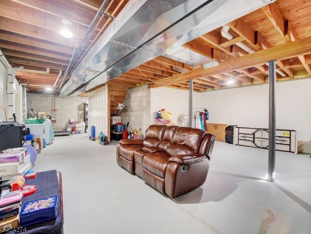 36 N 21St St, Kenilworth Boro, NJ 07033