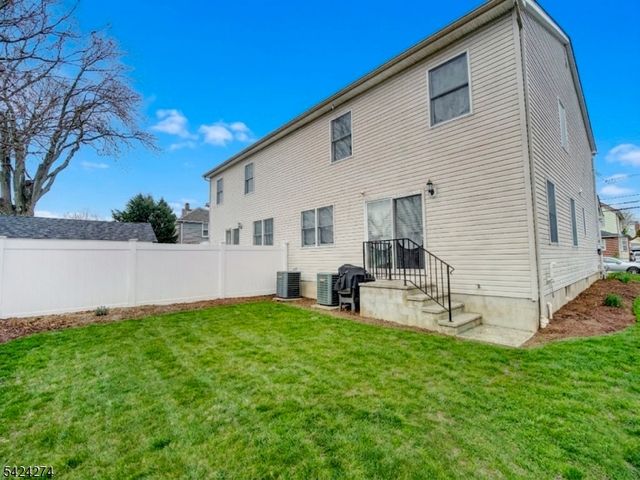 36 N 21St St, Kenilworth Boro, NJ 07033