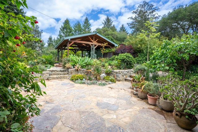 28 Wildwood Court, Watsonville, CA 95076