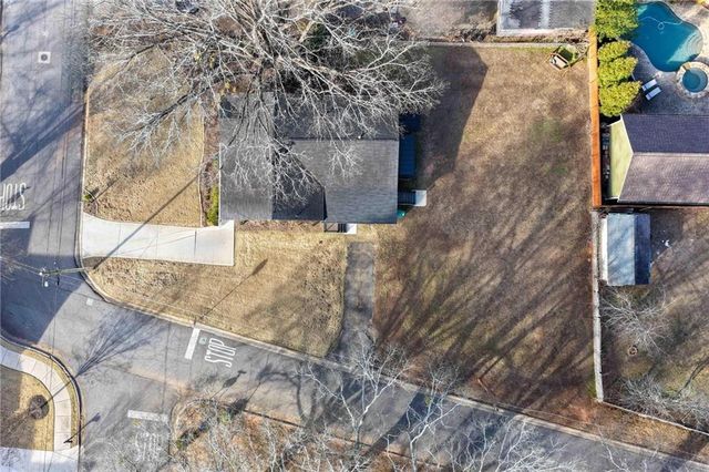 973 Dell SE Avenue, Smyrna, GA 30080