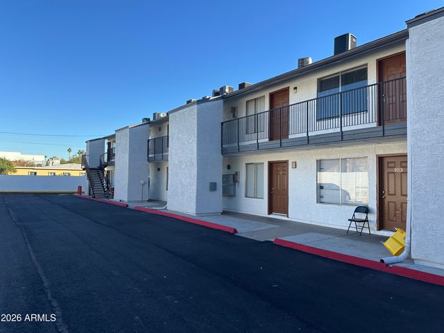 1736 E BRILL Street 206, Phoenix, AZ 85006