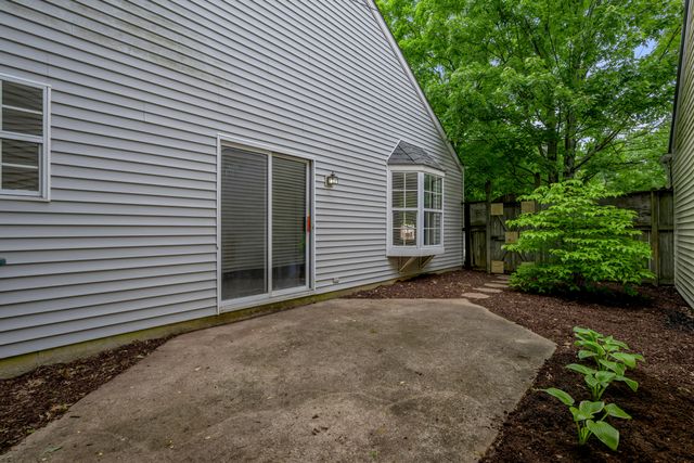 1018 Parkside Drive, Georgetown, KY 40324
