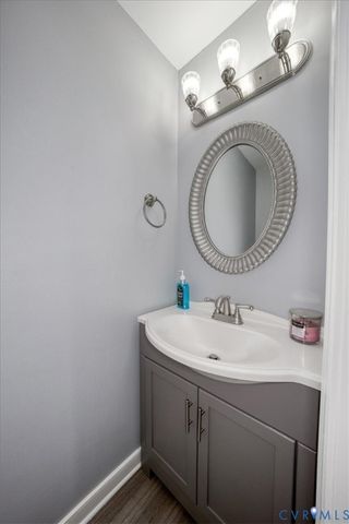 11201 Puckett Pl, Midlothian, VA 23112