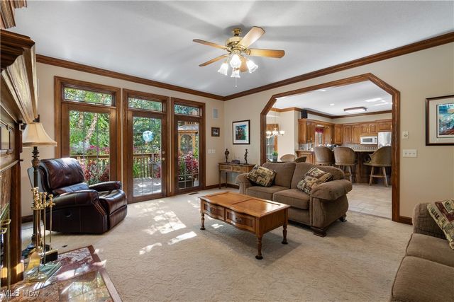 1296 Russell Drive NW, Bolivar, OH 44612