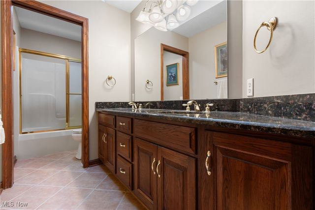 1296 Russell Drive NW, Bolivar, OH 44612